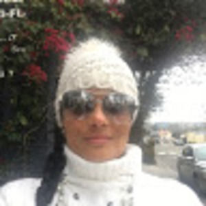 Meet your Posher, Lissette